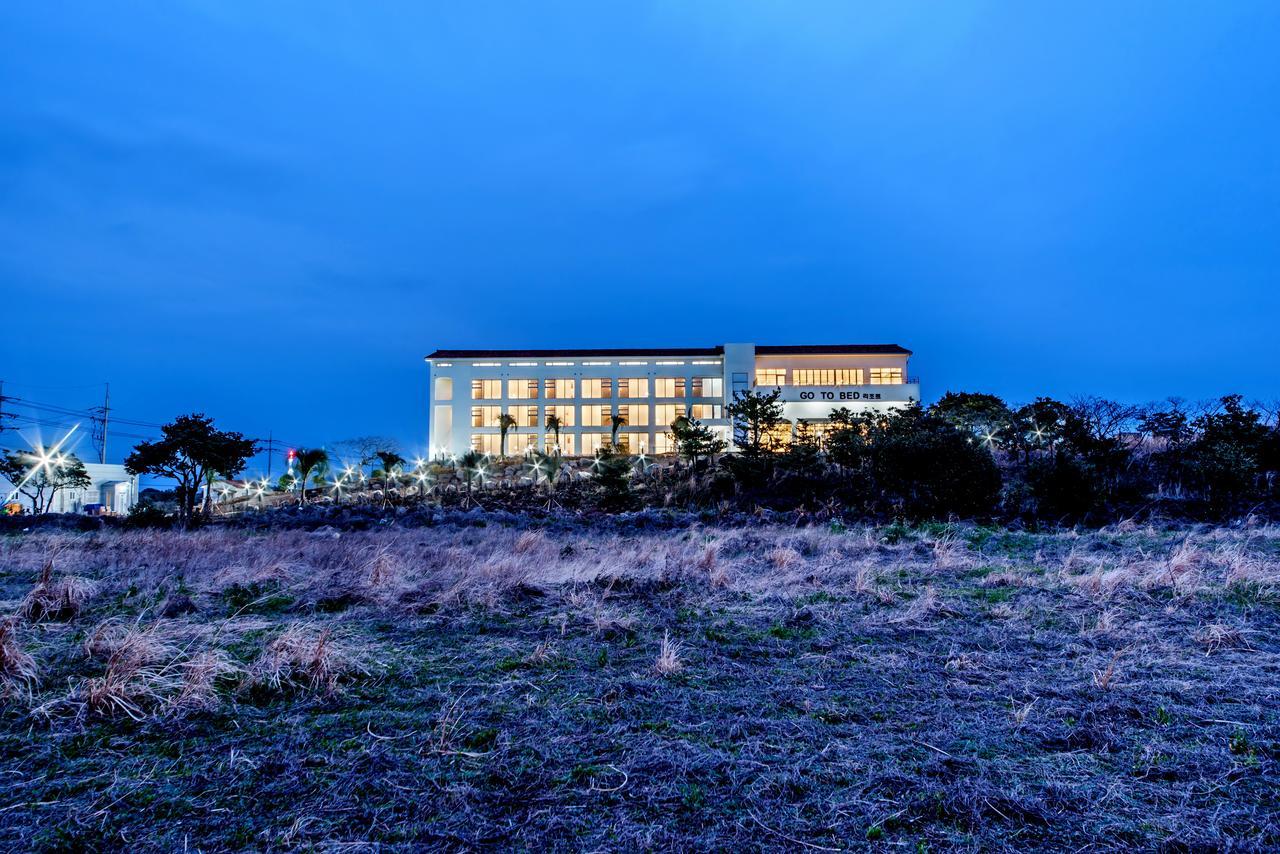 Go To Bed Resort Seogwipo Eksteriør bilde