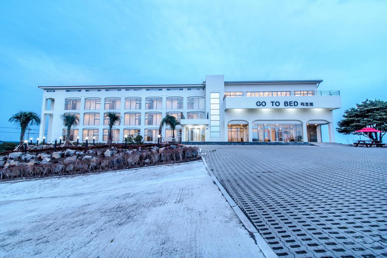 Go To Bed Resort Seogwipo Eksteriør bilde